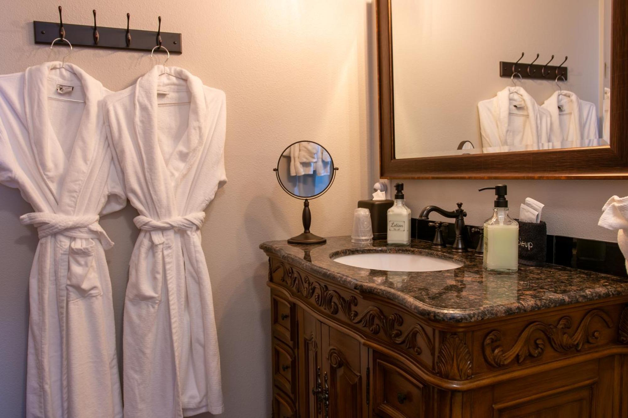 The Pearl Inn Bed And Breakfast Ilwaco Kültér fotó